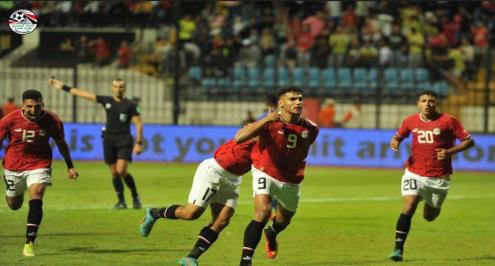 من جملة رائعة.. صاروخية محمود صابر تتقدم للمنتخب الأولمبي على الجابون (فيديو)